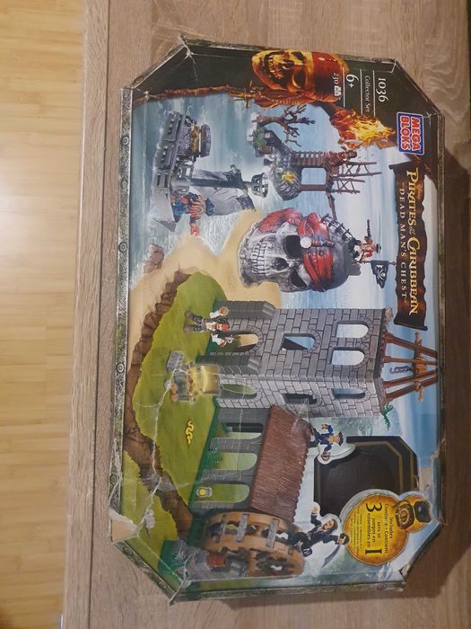 Joc de colectie Pirates of the Caribbean