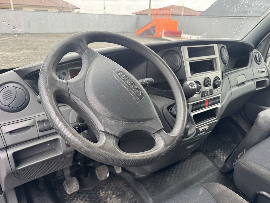 Iveco basculabil pe spate