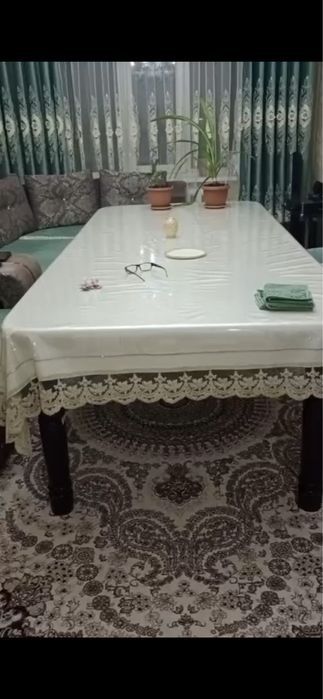 Диван+стол (стульями 7шт)