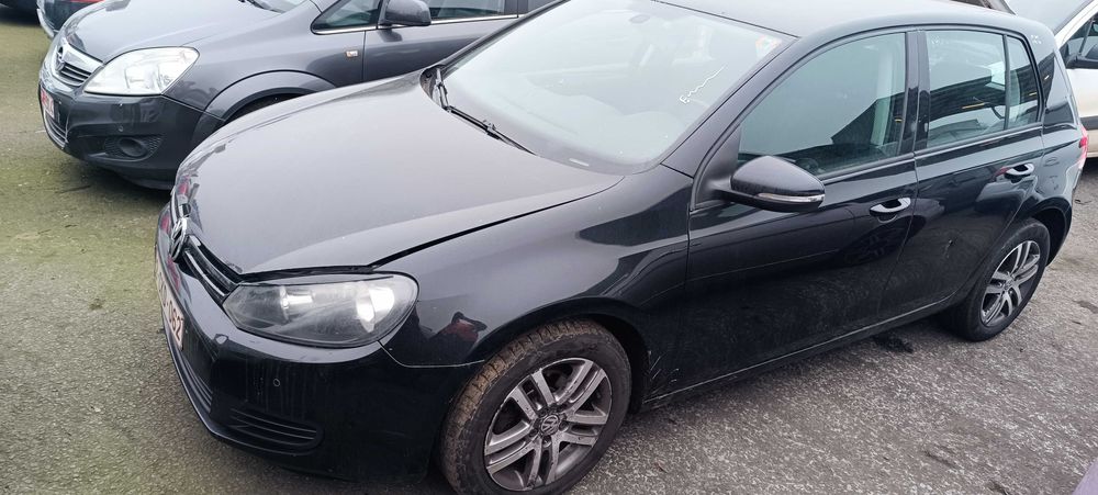 Volkswagen Golf VI 1.6TDI CAY 2008-2013г. на части