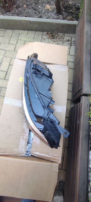 Фар за Honda civic 11 gen USA