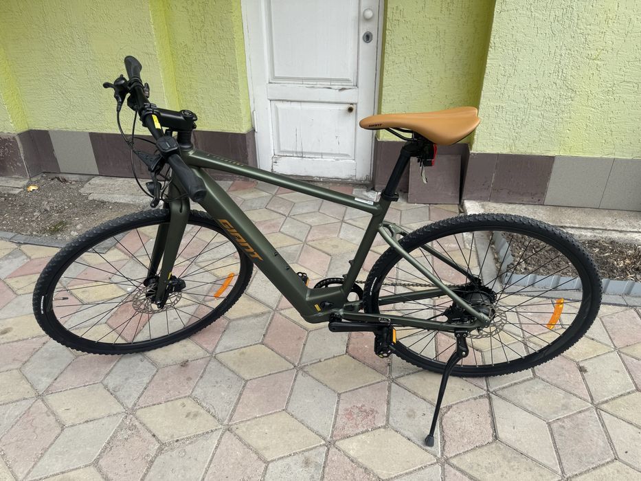 Giant Fastroad E (электро велосипед) размер M