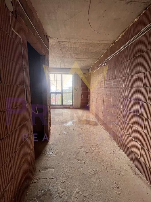 Продава се Тристаен апартамент в Варна, Изгрев - 124 кв.м за 790 €/кв.м - Снимка #3