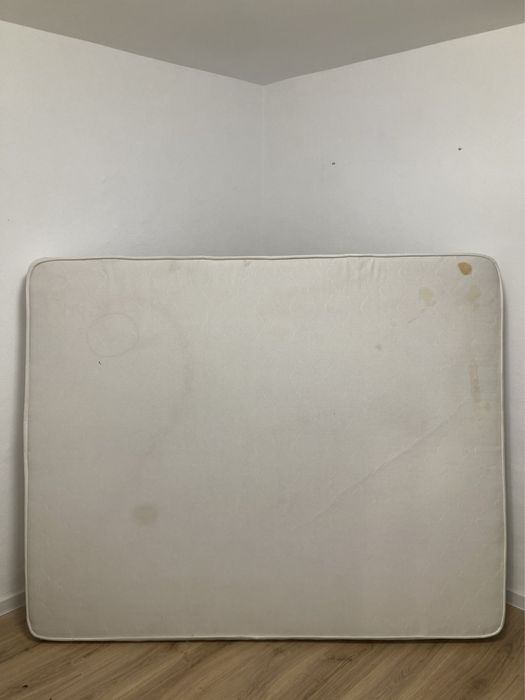 Pat 160x200, PAL, saltea și acoperitoare, stare bună