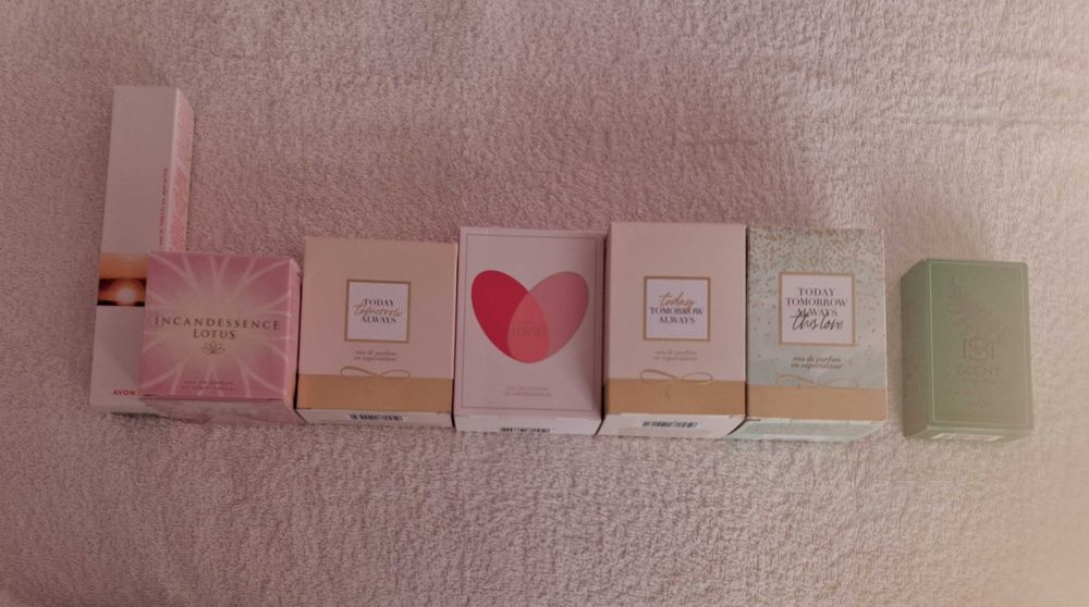 Дамски и мъжки парфюми AVON