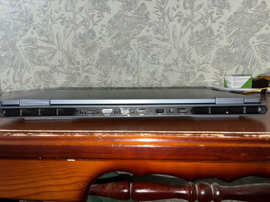 Ноутбук Lenovo Loq