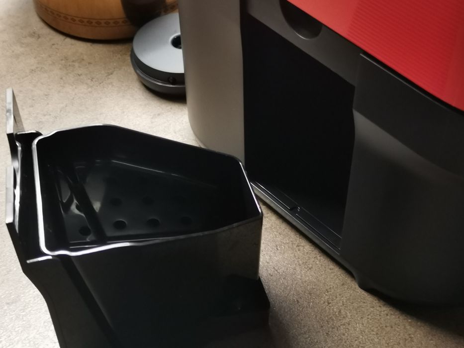 Nespresso Vertuo Pop - incomplet, pentru piese