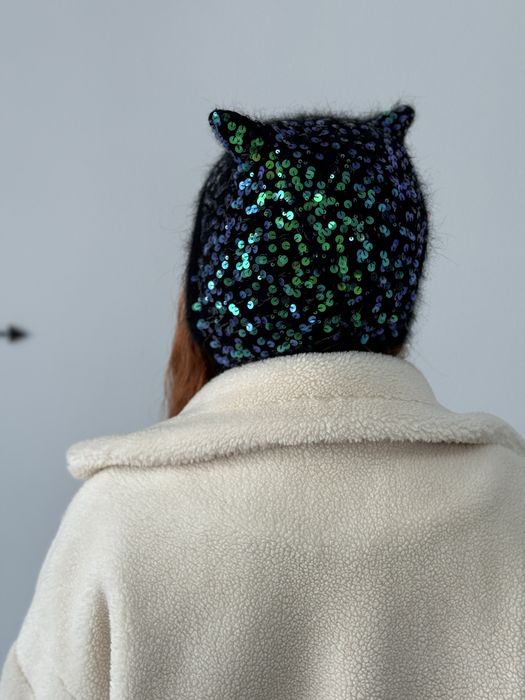 Чепчики с пайетками