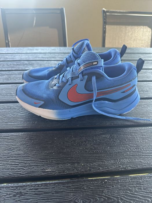 Маратонки за момчета Nike