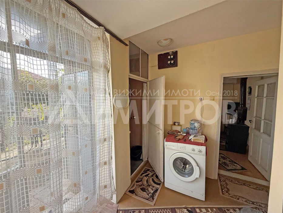Продава се Къща в Нови пазар - 85 кв.м за 942 €/кв.м - Снимка #14