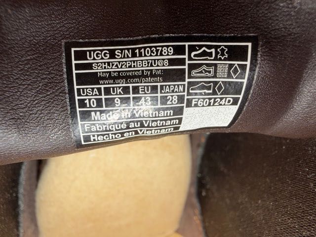 Ghete UGG M Biltmore Chelsea marimea 43