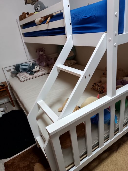 Pat supraetajat cu saltea