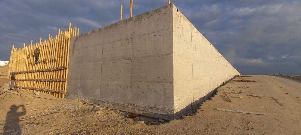 Заливаем фундамент монолит итп