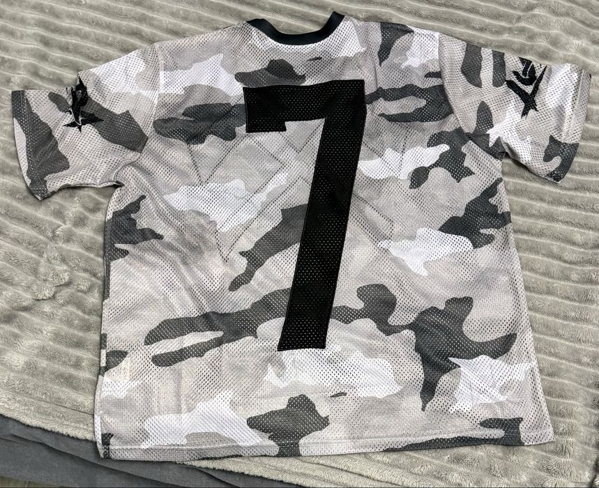 Luda тениска - M размер, топ състояние без забележки