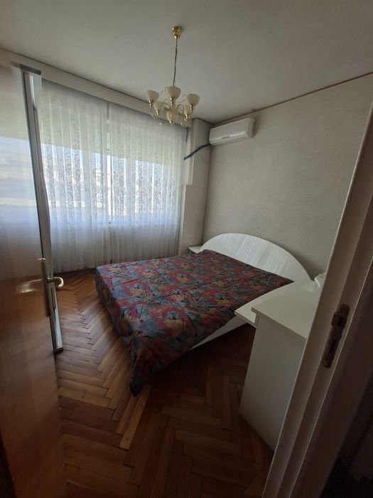 Duplex ultracentral Universitate Armeneasca edificat in 1997