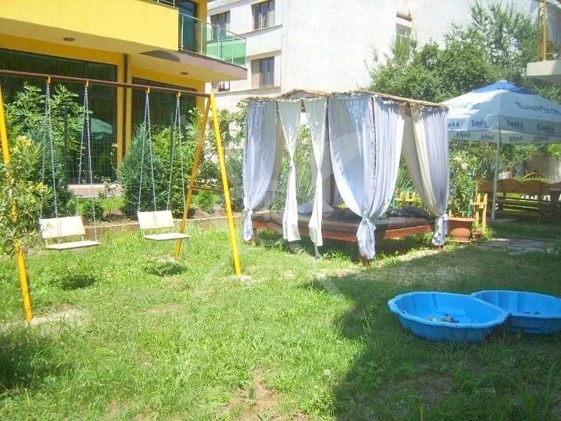 Продава се Хотел в с. Равда, Област Бургас - 1500 кв.м за 600 €/кв.м - Снимка #8