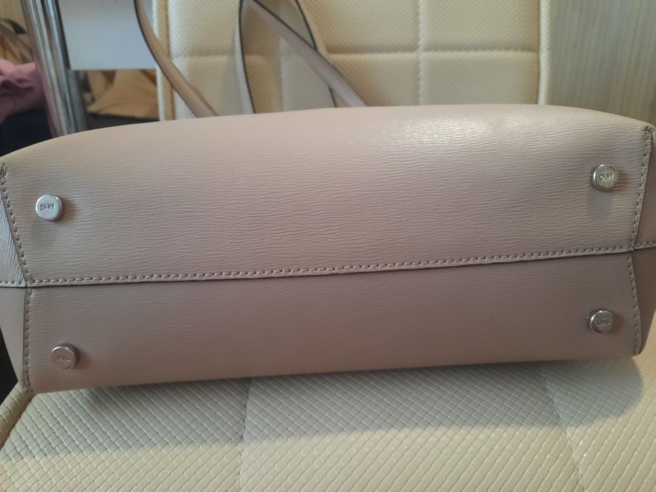 Дамска чанта DONNA CARAN