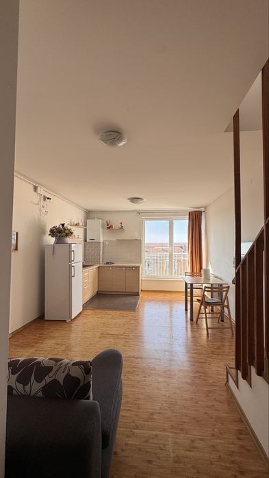 Apartament cu o camera/ Garsoniera 7 Noiembrie, zona Faget, 5-10 minute de UMFST si Spitalul Judetean