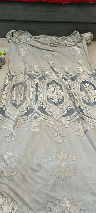 Шторы плотный и тяжёлый