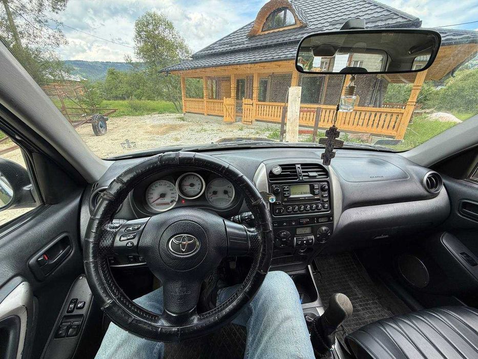 Toyota RAV4 2.0 Diesel 2004, 3 usi