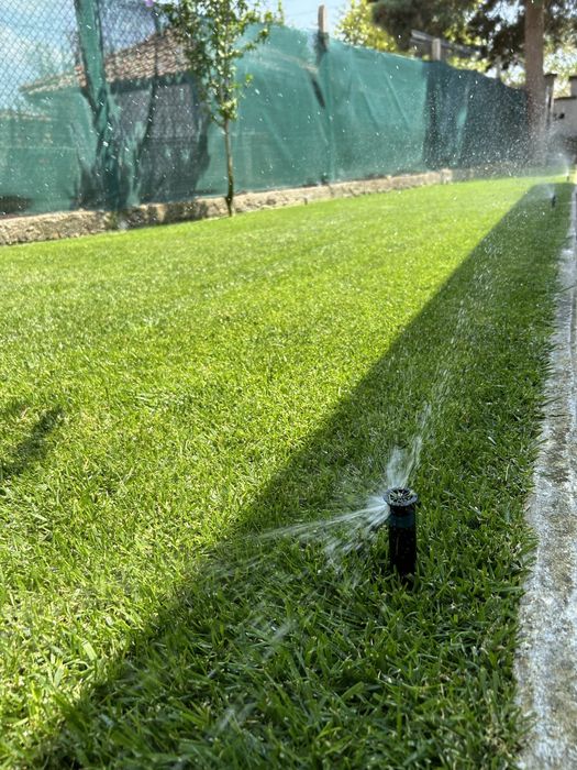 Озеленяване,изграждане на поливни системи,цялостна поддръжка