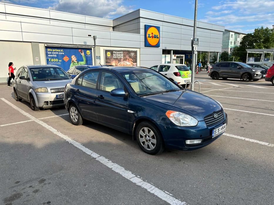 Hyundai Accent 2008 | Albastru | 1.4 Benzină | 145.000 km