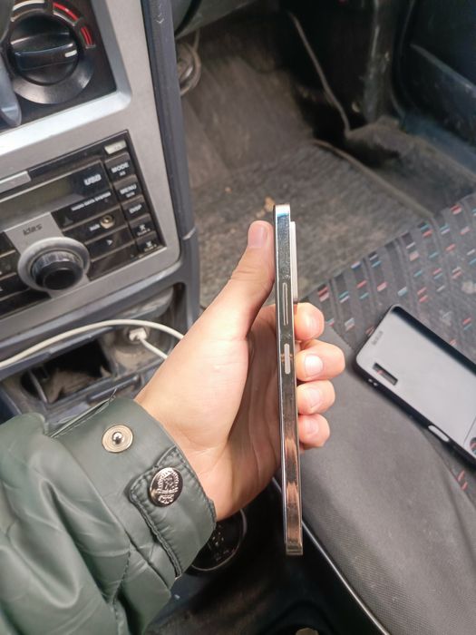 Infinix Note 30 Pro 8/256 GB sotiladi