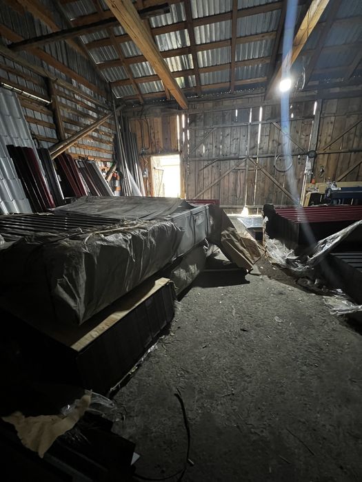 Tablă cutata colorata 15lei