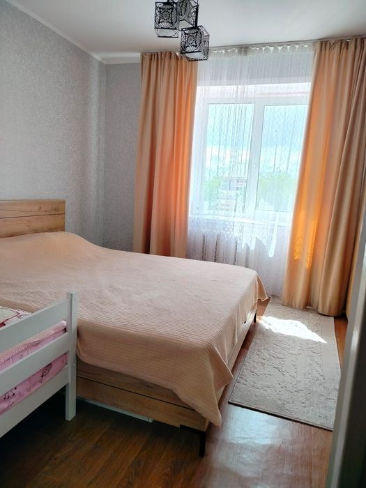 2 ком. кв. в районе 8 школы