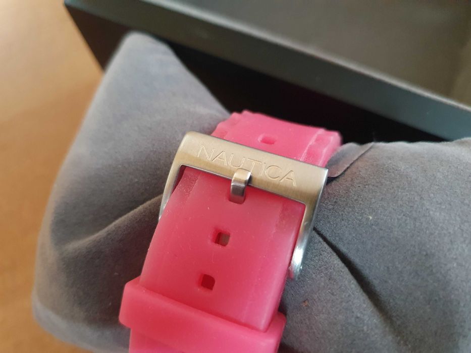 НОВ дамски часовник Nautica™, модел A09607G
