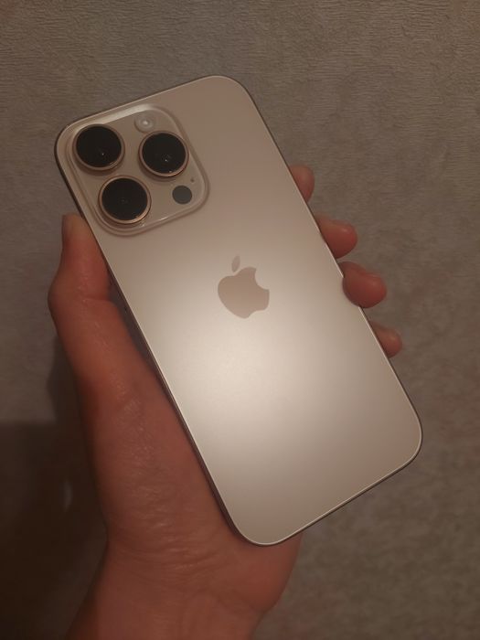 Iphone 16 pro 256 гб 90%