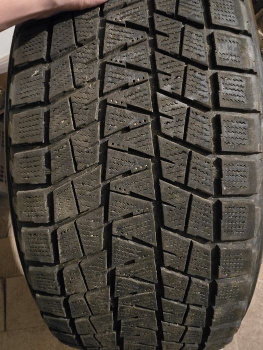 Резина (шины) 275/55 R20