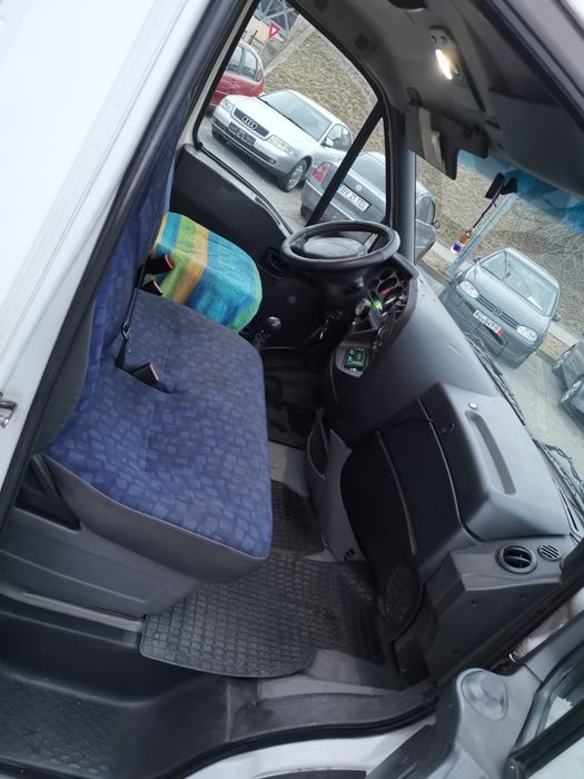 Iveco Dayli auto platforma din 2005 motor de 3,0 hdy 170 cp b14 inacte