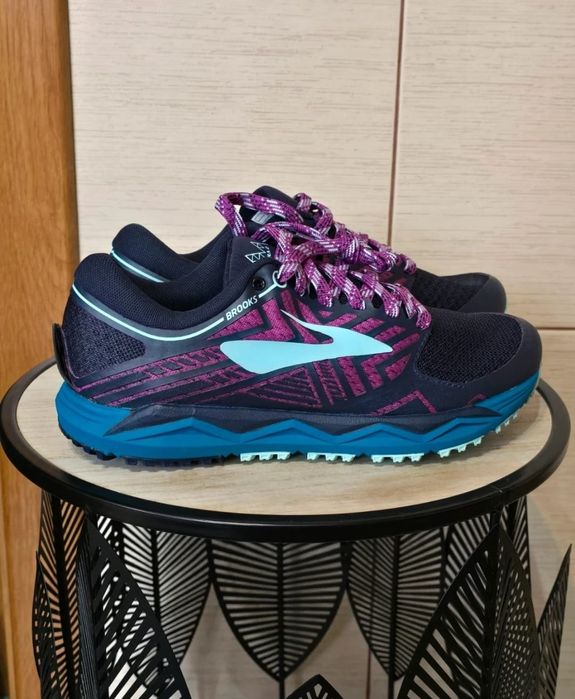 Asidasi dama Brooks Caldera 2, marime 38