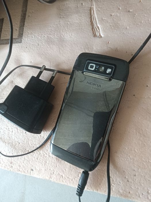 Nokia e71 все работает