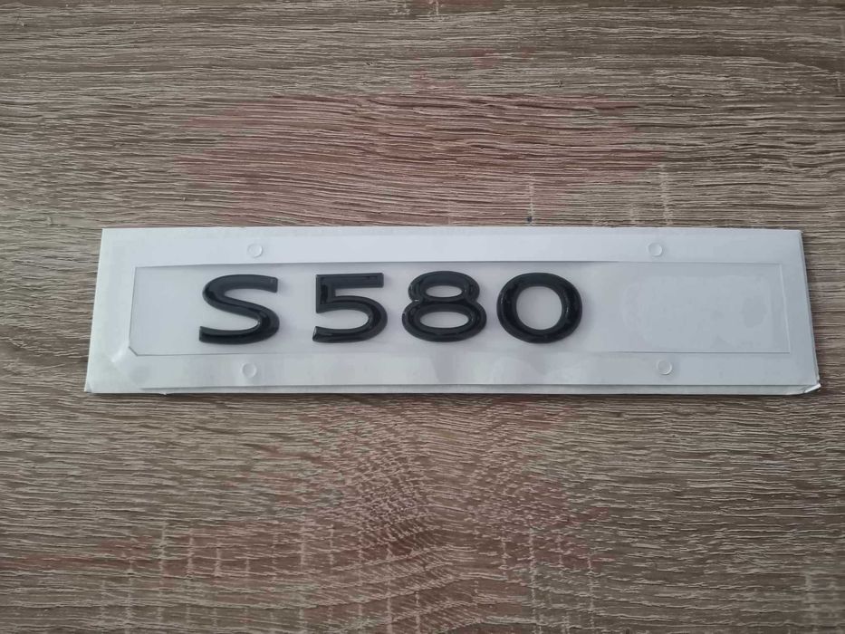 черен надпис нов стил Mercedes Benz S 580 W223