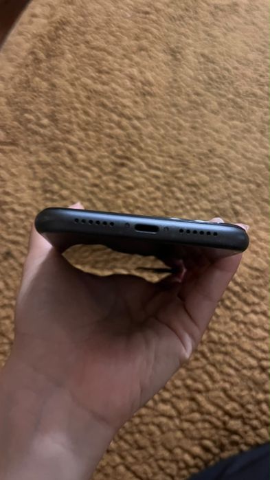 Iphone 11 сатылады