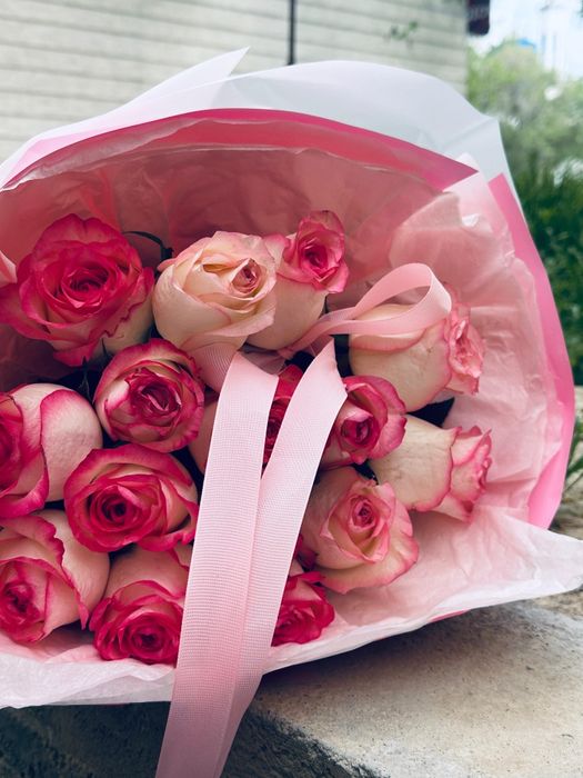 Цветы свежие вчерашние роза