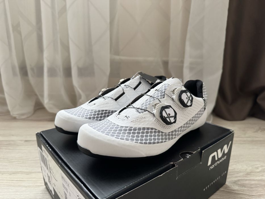 Карбонови шпайкове North Wave Mistral Plus