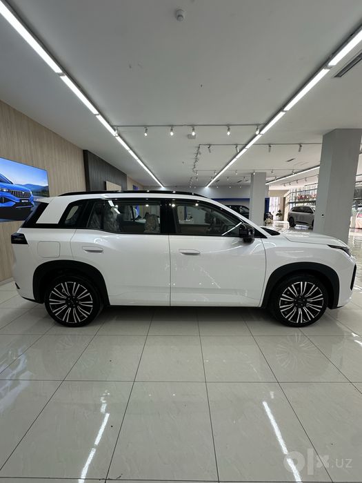 Gac i60 gibrid avtosalondan 3 yil kafolat va bonuslari bilan