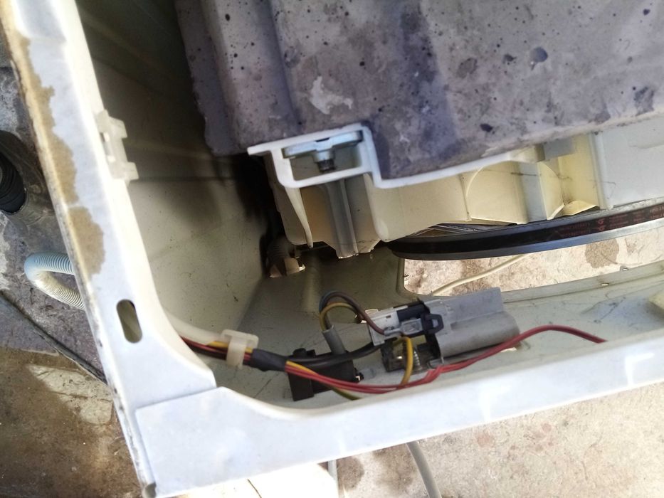 Части за пералня Whirlpool AWO/D43136