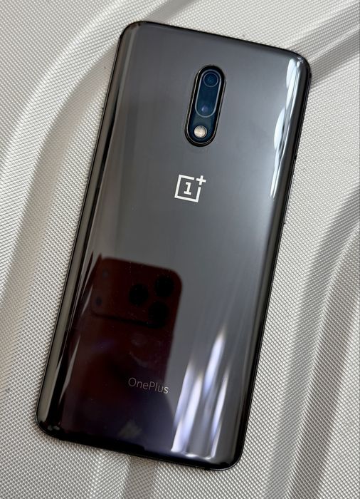 Продам One Plus 7 256GB