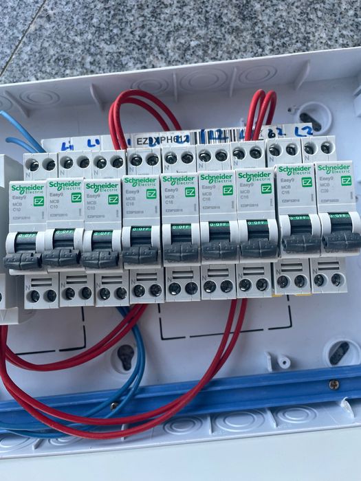Tablou Electric Complet Echipat Schneider Electric Easy9 - 10 Circuite + RCBO