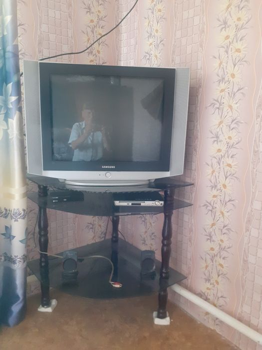 Телевизор Самсунг