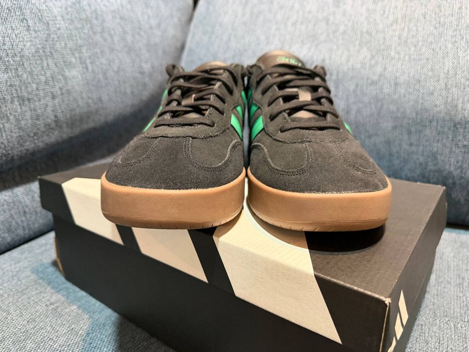 Кроссовки Adidas Barreda