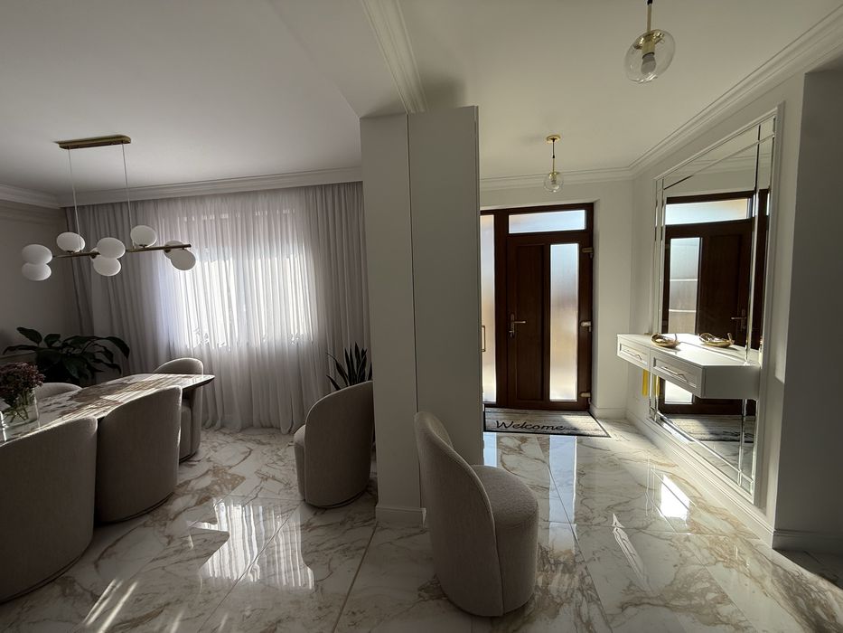 Vand duplex mobilat si utilat