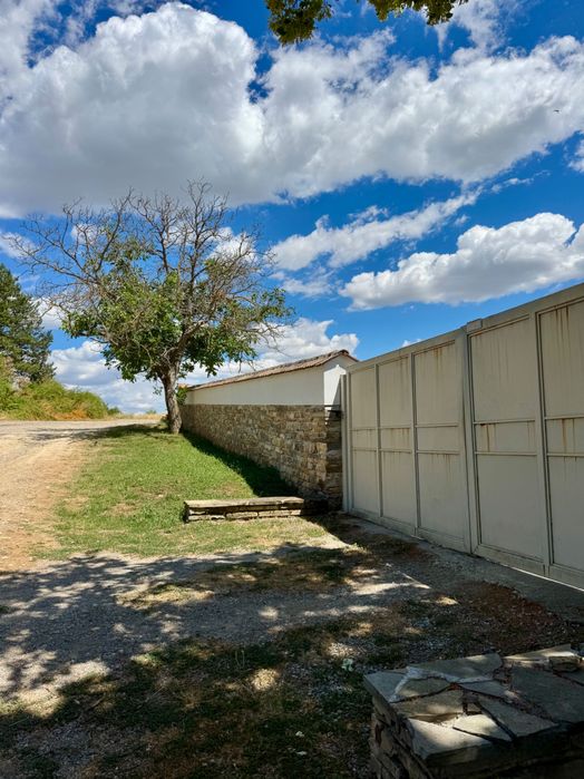 Romatic 2 stone houses with 4 private apartments, www.vinarovo-wine-estate,com Stara Zagora