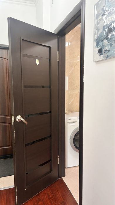 Продам дверь межкомнатную 70