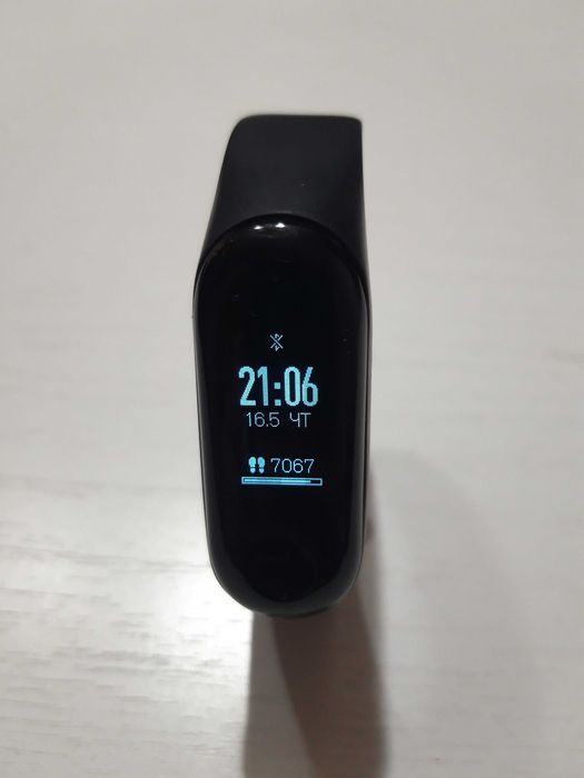 Фитнес-браслет Xiaomi MiBand 3