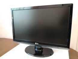 Vand monitor 24 inch